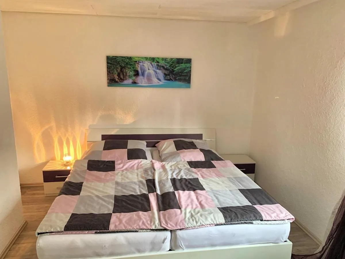 Ferienwohnung Familie Schott Швайг-бай-Нюрнберг 0*,  Германия