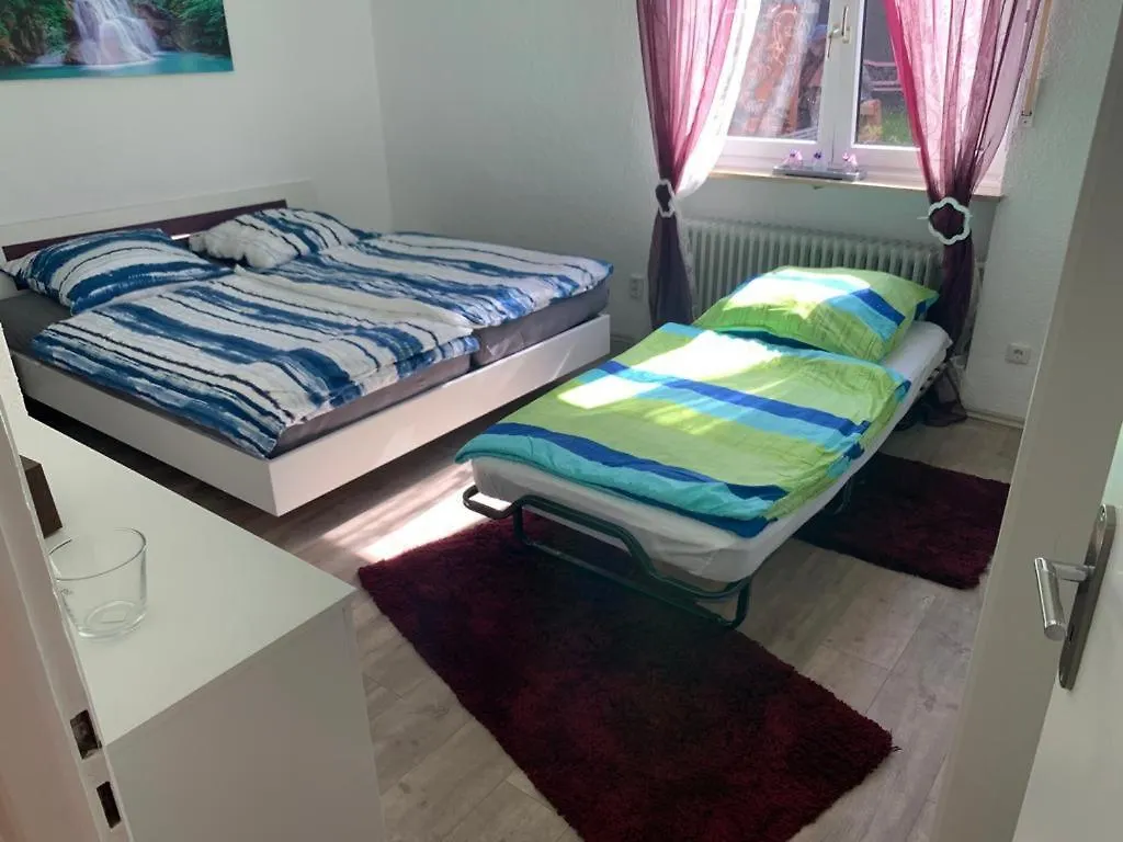 Апартаменты Ferienwohnung Familie Schott Швайг-бай-Нюрнберг Германия